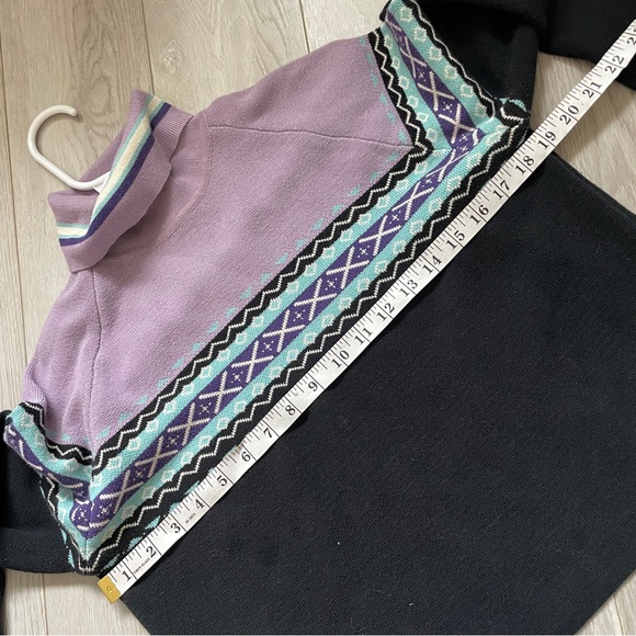 True Mark Best Authentic Vintage Fair Isle Turtleneck Sweater (medium) outdoor - Picture 2 of 5